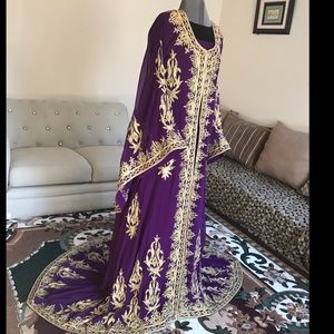 - Jalabiya caftan maxi Dress